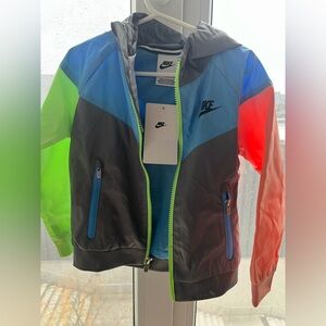 Nike Boys Sports Windrunner Jacket